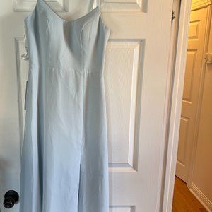 NWT - AZAZIE MOIRA in colour MIST - SIZE 6